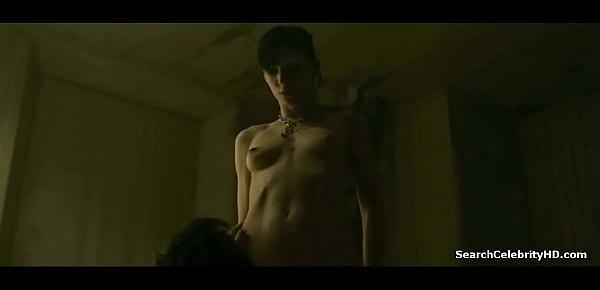  Rooney Mara Nude in The Girl with the Dragon Tattoo